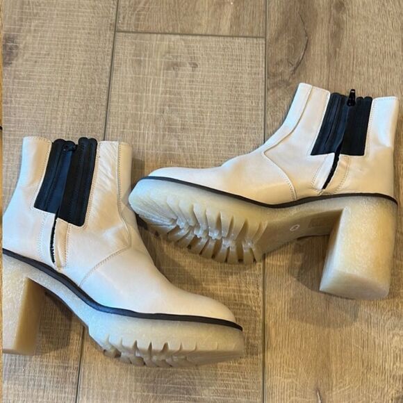 Free People James Chelsea Boot US 9 Crème and Black - Picture 4 of 8